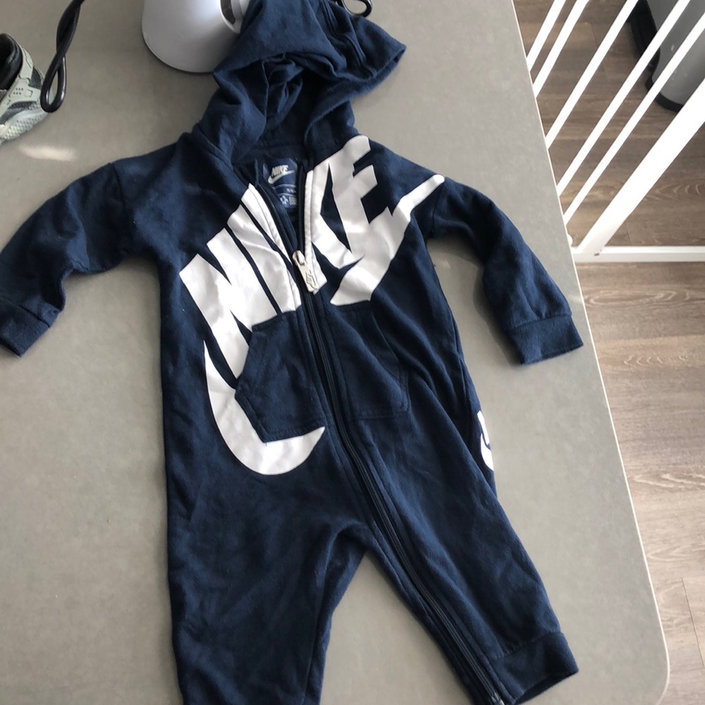 Nike jumper
